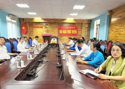 Nghĩa Đàn tham gia hội nghị trực tuyến toàn tỉnh lấy ý kiến của các cấp, các ngành về dự thảo Nghị quyết sửa đổi, bổ sung một số điều của Hiến  pháp năm 2013